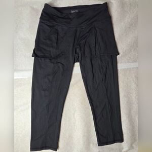 Calvin Klein Black cropped skirted leggings SZ Medium